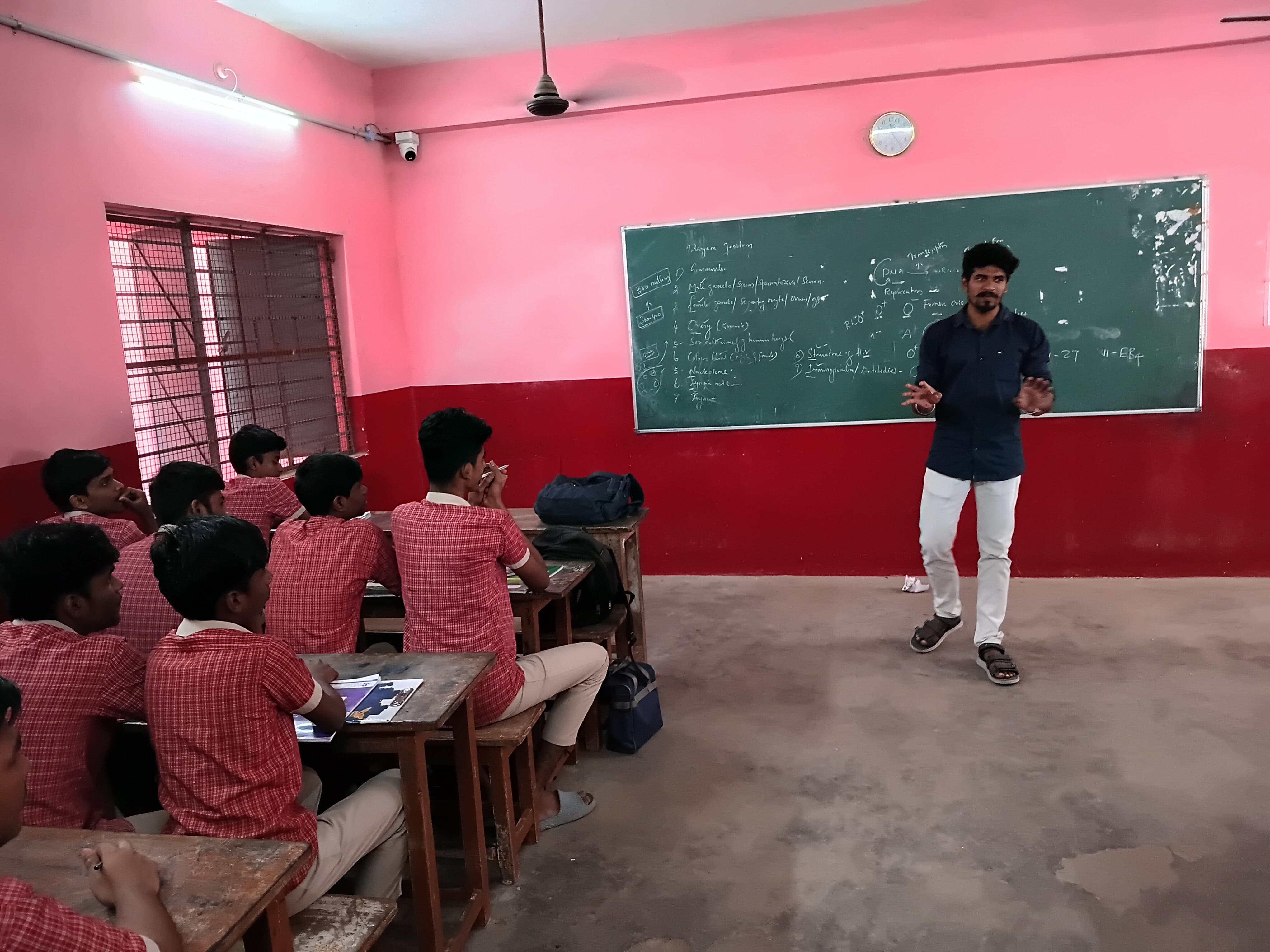 NEET Awareness Program at Ideal School – Aranthangi